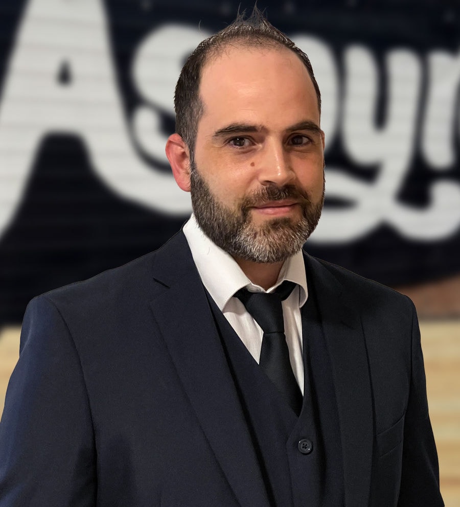 Yanni Papas, Realtor